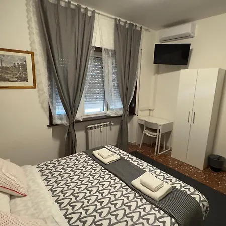 Bella - Ee Guest house