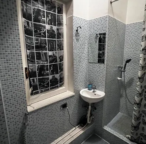 Bella - Ee בית הארחה